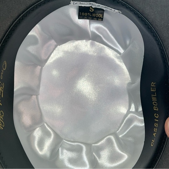 One Fresh Hat 100% Wool Classic Bowler Hat Size Small - Picture 9 of 9